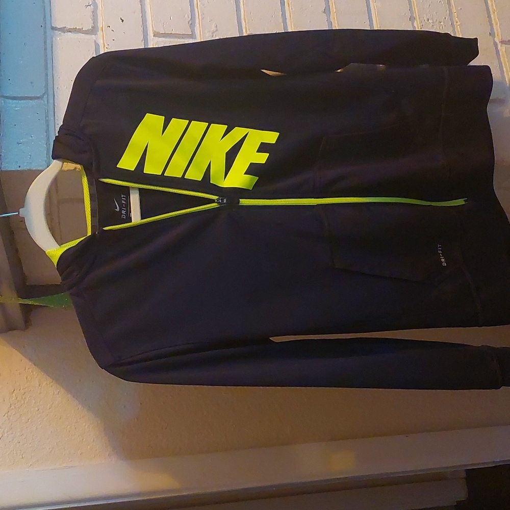 Nike jacket dri-fit